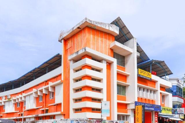 Zaina Tourist Home Kollam Exterior foto