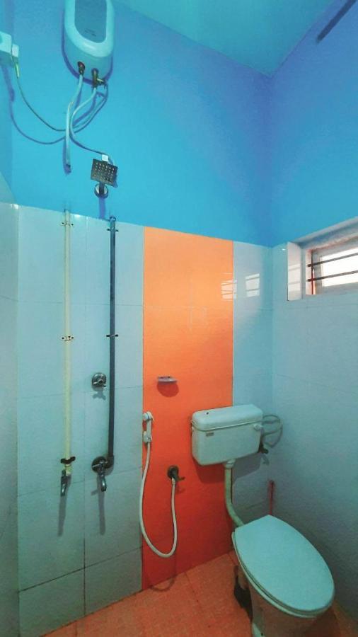 Zaina Tourist Home Kollam Exterior foto